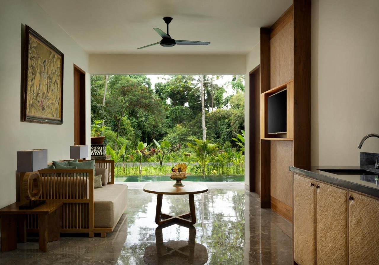 Adiwana Suweta Hotel Ubud Eksteriør billede A room at the resort