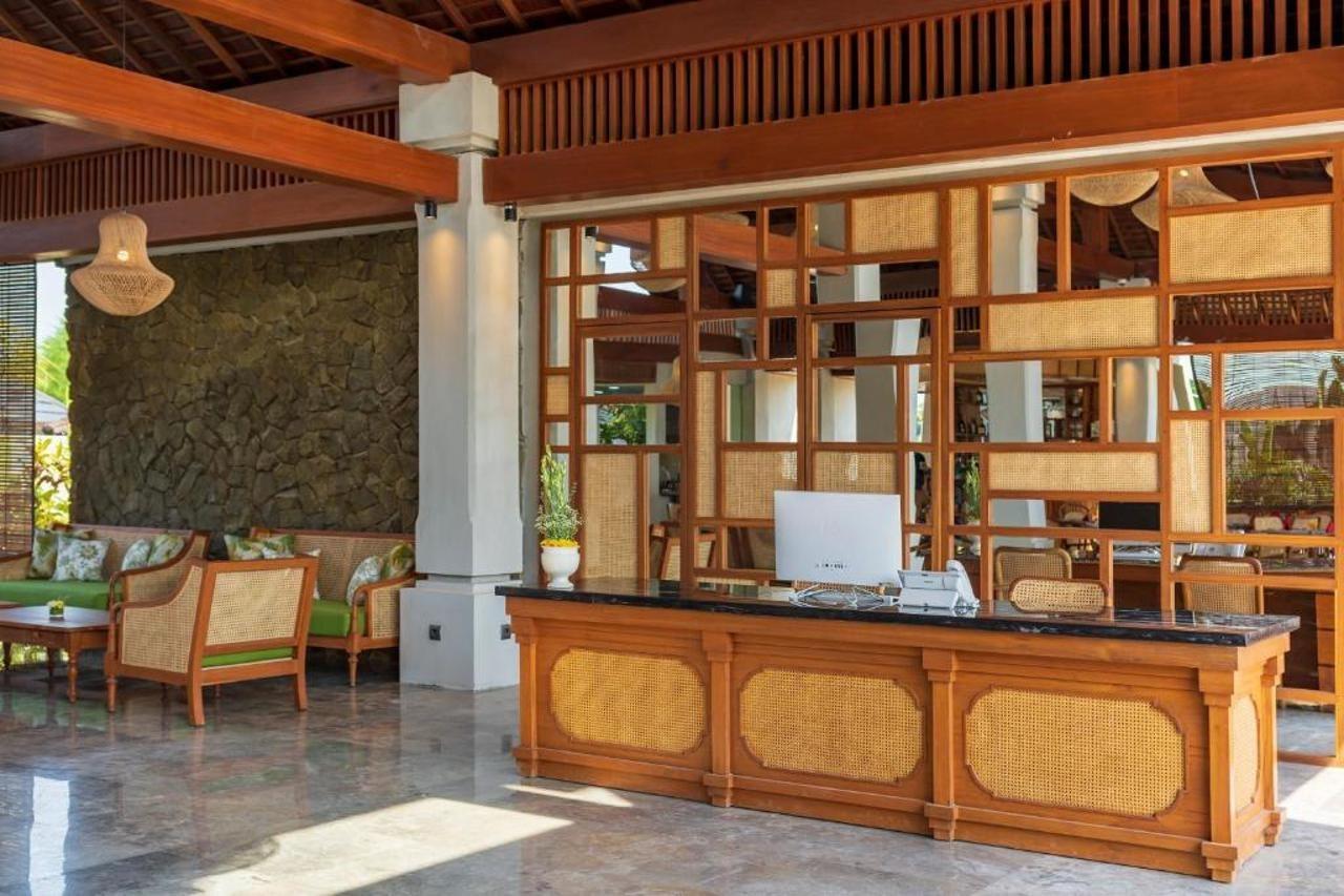 Adiwana Suweta Hotel Ubud Eksteriør billede Reception at the resort